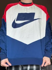 NIKE ナイキ ウィンドブレーカー 素材 長袖