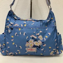 8687　Cath Kidston　キャスキットソン　キャスキッドソン　折りたたみ式バッグ　ショルダーバッグ　肩がけ　斜めがけ　クロスボディ　ナイロン　コンパクト　収納袋付き　水色　ライトブルー　ブルー　花　フラワー