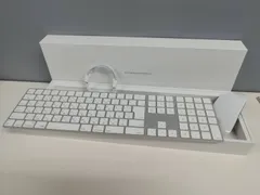 【良品】Apple Magic Keyboard/テンキー付き/日本語配列(A1843) Magic Mouse 2(A1657)セット！（正規品）
