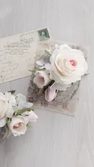 エレガントローズ＆つぼみのコサージュ -Pure Pink&Blue《フォーマル/セレモニー/卒業式/入学式/卒園式/入園式/結婚式/母の日/華やか/ピンク/薔薇》