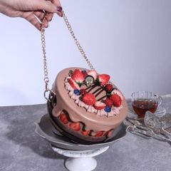 ハートのショートケーキバッグ - メルカリ