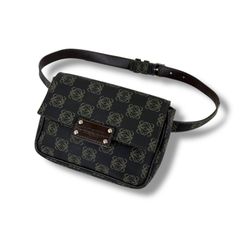 ロエベ LOEWE ウエストポーチ クロスボディバッグ リピートアナグラム