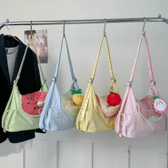 ショルダーバッグ 斜め掛けバッグ  大容量 マザーズバッグ カジュアル 学生 制服 通勤 通学 旅行 イベント プレゼント ギフト シンプル  収納