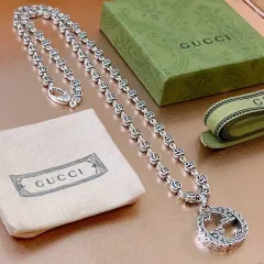 グッチ インターロッキング G ローズ シルバー ネックレス