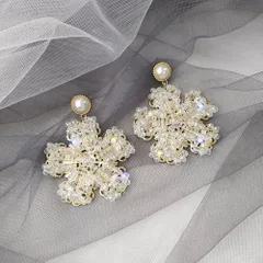 フラワーピアス 大きめ 花モチーフ ピアス レディース 揺れるピアス 小顔 クリスタルピアス パーティー アクセサリー ゴールド 結婚式 ジュ