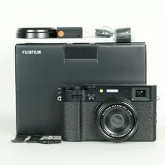 【美品】Fujifilm X100Vおまけ付★シャッター数6100 FUJIFILM X100V ブラック 美品(1900SHOT) おまけ付 富士フイルム