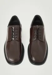 COS スクエアトゥ ダービーシューズ ダークブラウン 41 2026年最新】COS ブーツ・革靴の人気アイテム - メルカリ