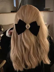 ヘアアクセサリー バラ リボン レディース バレッタ  韓国 花 髪飾り 黒 ゴールド ガーリー 高級感 制服 冬 オシャレ バレンタイン