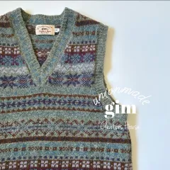 gim / フェアアイル 総柄　Vネック　ニットベスト