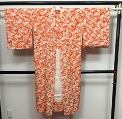 【中古】 Sサイズ 長襦袢 正絹 橙色地に巻き絞り アンティーク 最強配送