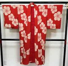 【中古】Sサイズ 正絹 長襦袢 赤地に梅模様 アンティーク