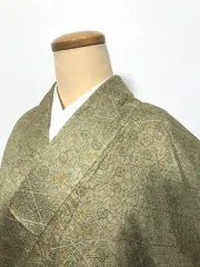 【中古】Mサイズ 小紋 正絹 生成り地に草花模様