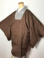 【中古】Mサイズ 交織 道行コート こげ茶地に渦巻文様 都衿