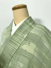 【中古】 BMサイズ 小紋 正絹 グリーン地に霞模様 袷着物 身幅広め 