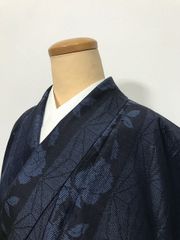 未使用品 和服 正絹 乱菊文様 十日町(紬) 仕付け糸 早い者勝ち - メルカリ
