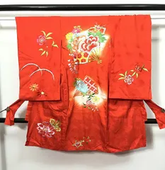 【中古】 お宮参り 正絹 お掛け 掛け着 のしめ 女児用 祝い着 赤地に花扇模様 最強発送