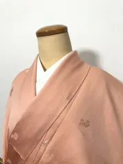 【中古】 Mサイズ 小紋 正絹 ピンク地に菊花模様 一つ紋付き 袷着物 最強配送