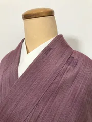 1100円　【中古】　Sサイズ ウール 臙脂地に色紙文様 単衣着物 シミ多め 