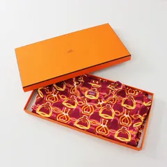 【値下げ】極美品 JPタグ 2023SS エルメス HERMES FANTAISIE D ETRIERS 鎧の幻想 長袖ストレッチカットソー 40//赤系 フランス製【2400013934398】のサムネイル