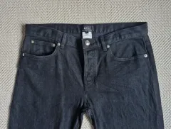 A.P.C. プチニュースタンダード ブラックジーン 31 ほぼ新品