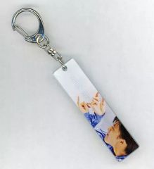 羽生結弦 スティックキーホルダー - メルカリ