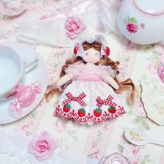 リカちゃんの服♡ハンドメイド♡27センチドールいちご姫♡ - メルカリ