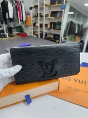 A級コンディション Louis Vuitton エピ カプシーヌ 長財布