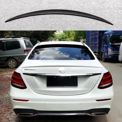 【送料無料】メルセデス?ベンツ Eクラス W213 2016～2023年 ルーフスポイラー トップウイング リア上部 スポイラー 外装アクセント ABS 貼り付けタイプ 仕上げ選択 黒/白/カーボン調/未塗装 形状確認推奨