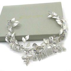 ヨリ yori 25SS クロシェニットミニジレ ベスト ラメ F ネイビー