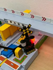 【10】プラレール トミカと遊ぼう! くるぞわたるぞ! カンカン踏切セット