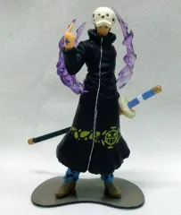 【中古】食玩 トレーディングフィギュア トラファルガー・ロー(オペオペの実) 「ワンピース ATTACK MOTIONS ～PUNK HAZARD～」 