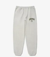 新品 XL) COVERNAT カレッジ エンブレム スウェット ジョガー パンツ オートミール