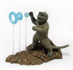 怪獣ガレージキット。ゴジラの息子。卵付きミニラ組み立て済。未塗装