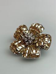 美品　フォクシー　ブローチ FOXEY フォクシー お花 ブローチ ホワイト 美品 袋付き