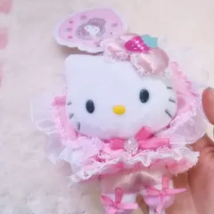 ハローキティ ロリータ ピンク キーホルダー