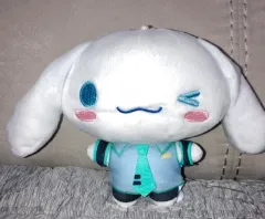 Sanrio サンリオ シナモロール 初音 ミク ぬいぐるみ