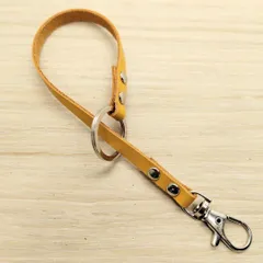 キーリング 細い イエロー 革 レザー キーホルダー ストラップ チャーム