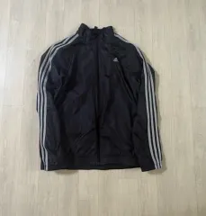 アディダス ブラック ジャケット