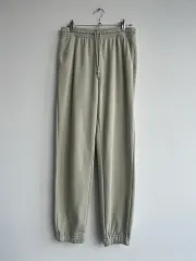 ユニクロ U グリーン ジョガーパンツ L