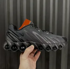 (250)(新品)ナイキ エアマックス Dn8 ブラック アンド アンスラサイト オールブラック