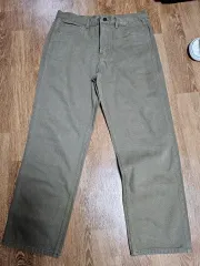 UNIQLO U カーキ色 ズボン