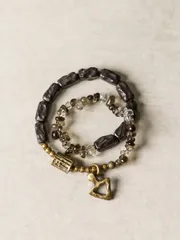 天然黒檀 × スモーキークォーツ 水晶 真鍮チャーム付き ハンドメイドブレスレット ユニセックス／サイズ展開あり 数量限定 一点もの ハンドメイド 手作り プレゼント おしゃれ 誕生日 ギフトにもおすすめ レトロデザイン  SGYP245