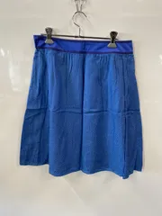 a794⚫︎ユナイテッドアローズ⚫︎ドット⚫︎Aライン⚫︎台形スカート⚫︎size38⚫︎青