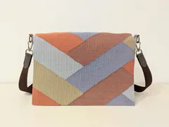 帯をリメイクしたポケットいっぱいショルダーバッグ　マルチカラー