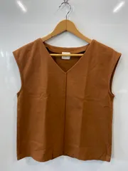 e628⚫︎URBAN RESEARCH DOORS⚫︎アーバンリサーチドアーズ⚫︎Vネック⚫︎ノースリーブ⚫︎カットソー⚫︎size one⚫︎茶