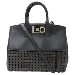 フェラガモ  Ferragamo バッグ レディース ブランド ハンドバッグ ショルダーバッグ 2way レザー ガンチーニ ステューディオ ブラック 黒 おしゃれ 肩掛け 手持ち  【中古】