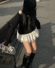 オフショルダー Vネックニット スリムフィット ニットワンピース