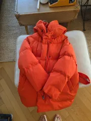 RABBITTI SPORTS オレンジ色 フード グースダウン アウター ㅡダウン80フェザー20
