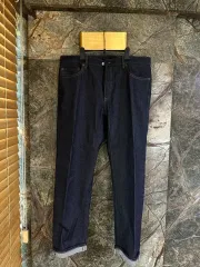 (新品) UNIQLO ユニクロ ストレート ノンウォッシュデニム パンツ (36)