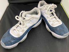 AIR JORDAN 11 LOW 